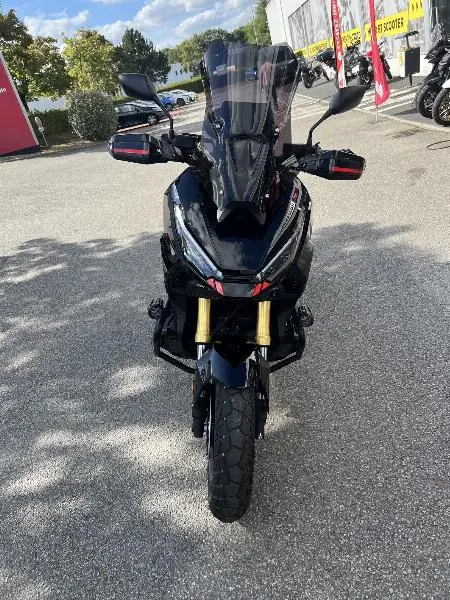 XADV 750 DCT