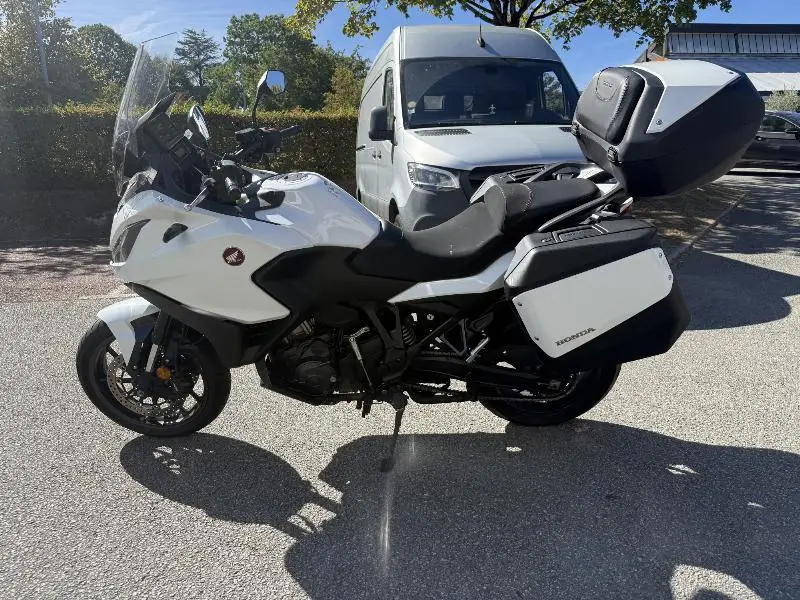 NT1100A