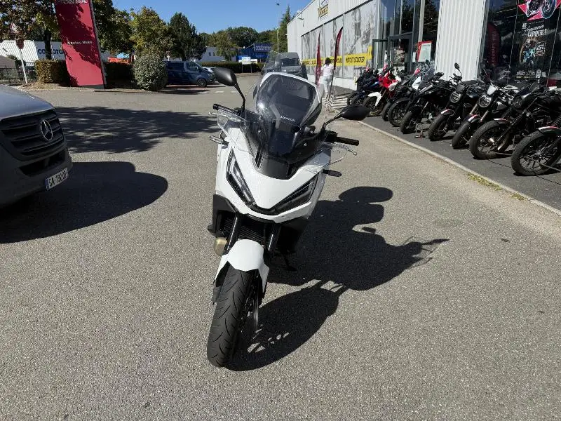 NT1100A