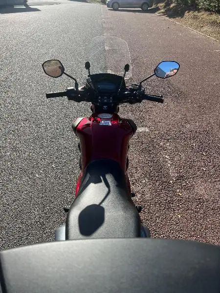 CB 125 F