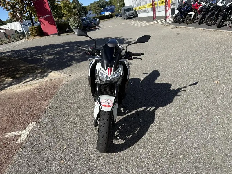 Z 900