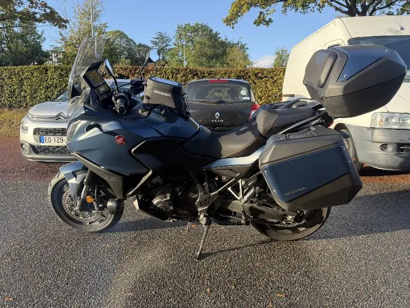 NT1100D