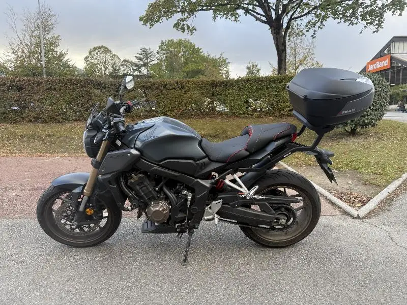 CB650R