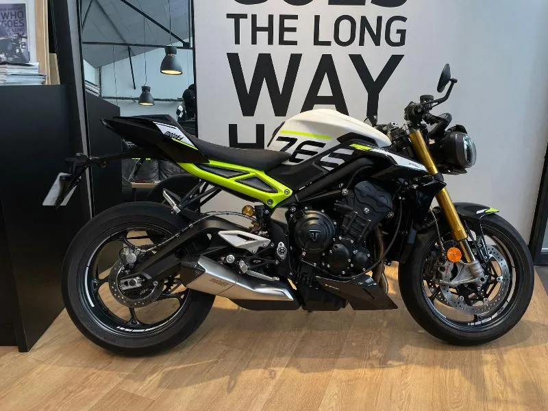 STREET TRIPLE RS 765 MOTO 2