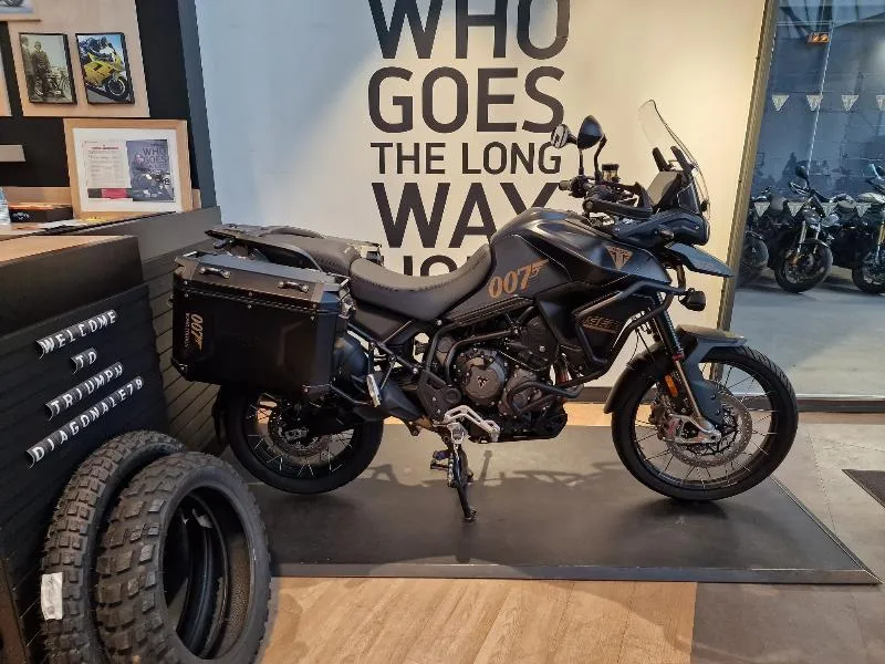 TIGER 900 Bond Edition