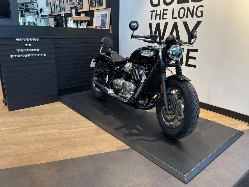 BONNEVILLE SPEEDMASTER 1200