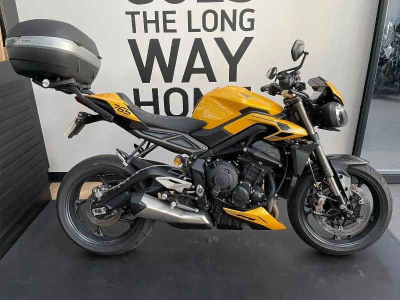 STREET TRIPLE 765 RS