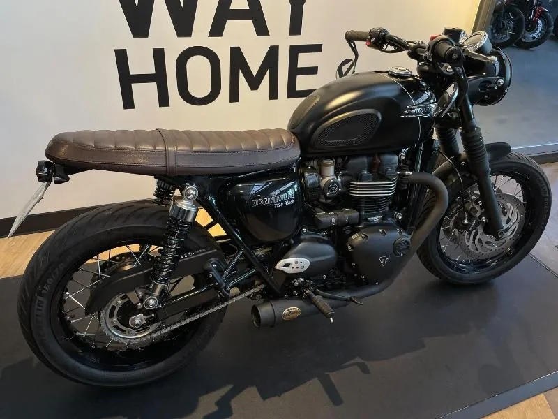 Bonneville T120 Black