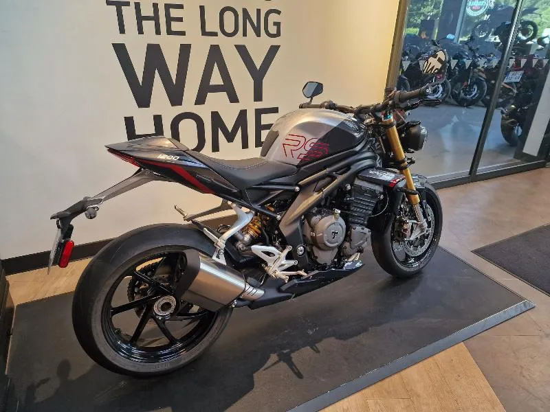 SPEED TRIPLE 1200 RS