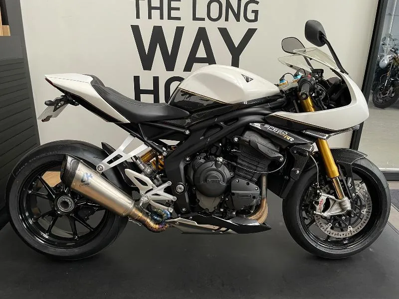 SPEED TRIPLE 1200 RR