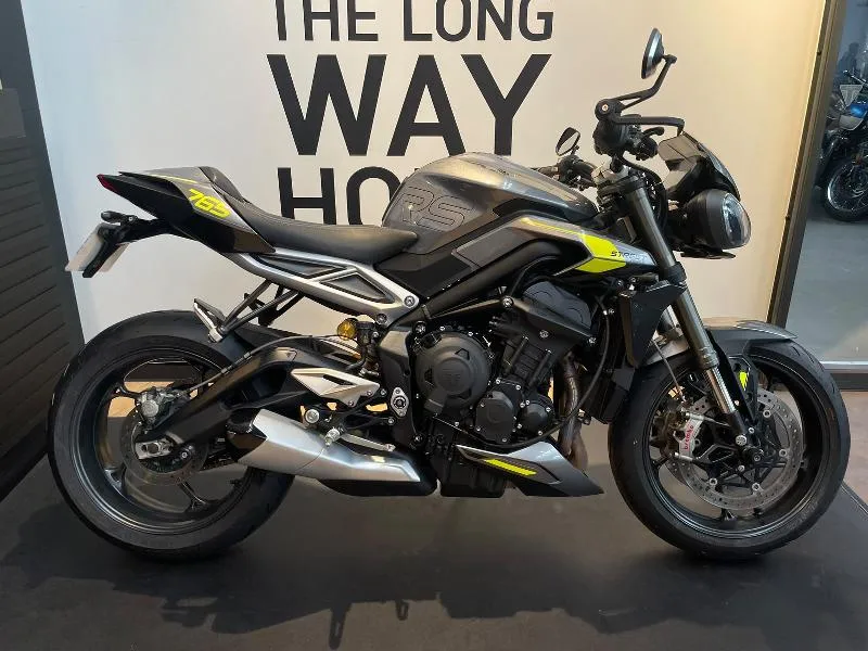 STREET TRIPLE 765 RS