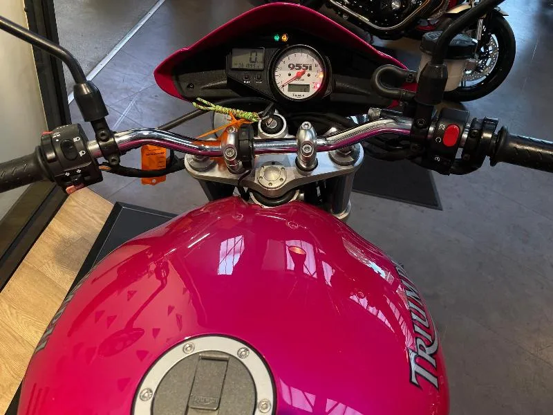 SPEED TRIPLE 955
