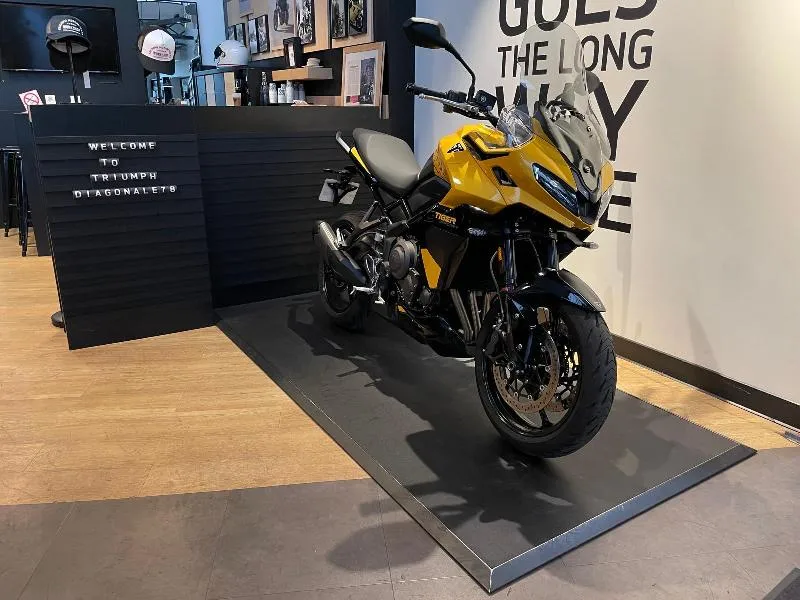 TIGER SPORT 800
