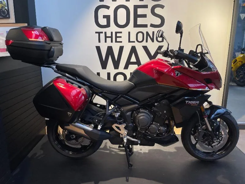 Tiger Sport 800 Tour