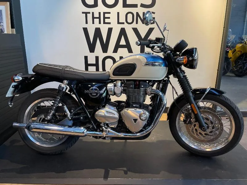 BONNEVILLE T120