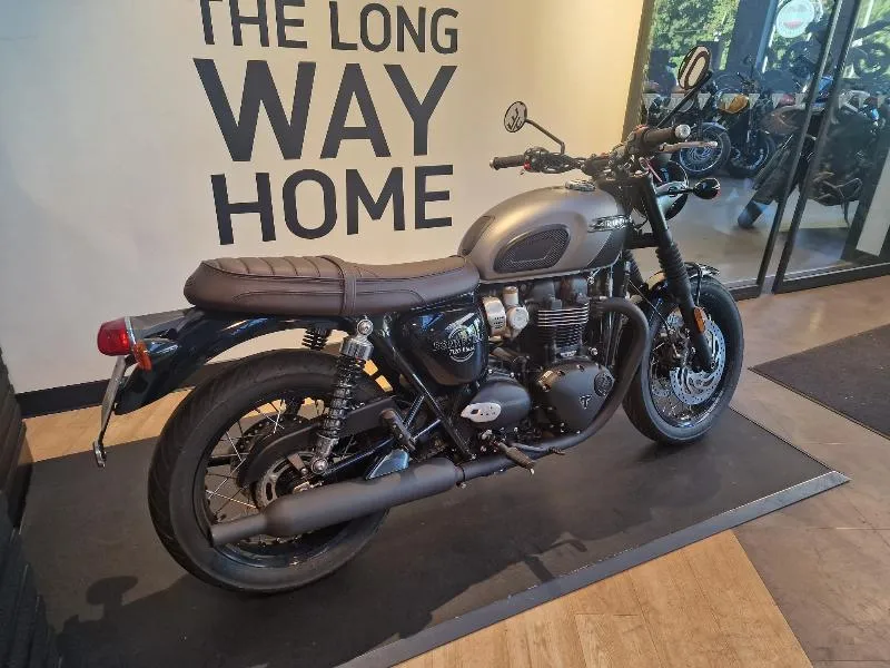 Bonneville T120 Black