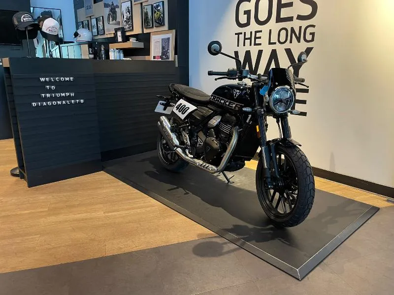 TRACKER 400