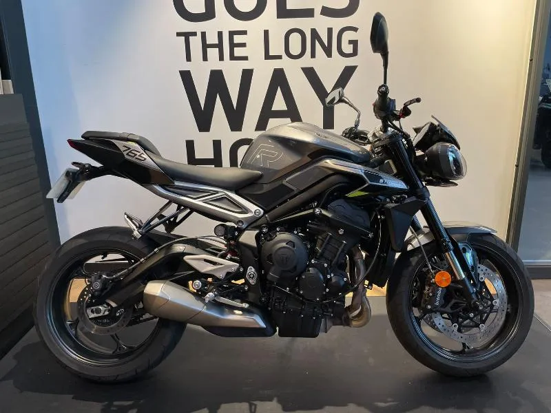 STREET TRIPLE 765 R