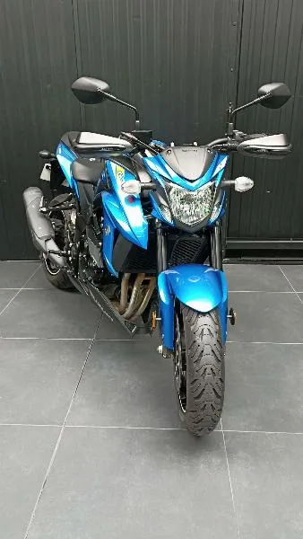 GSXS 750