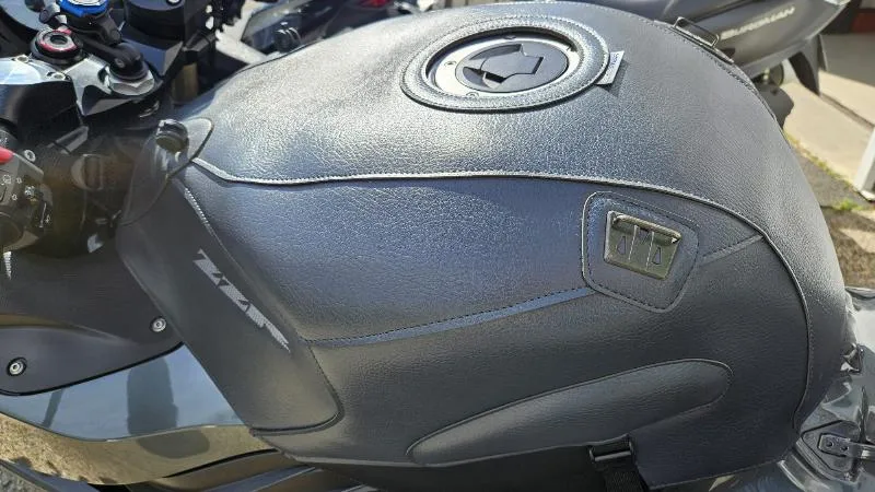ZZR 1400