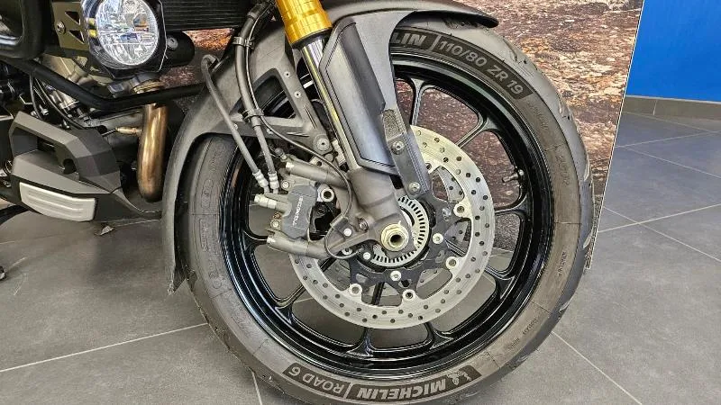 DL VSTROM 1000