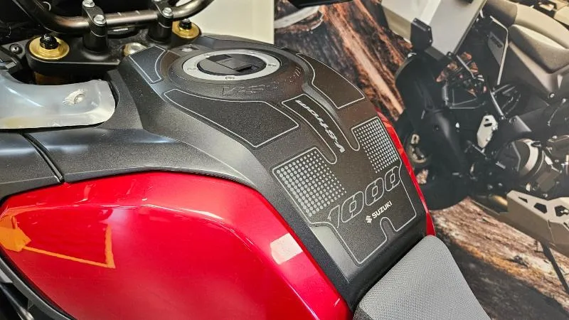 DL VSTROM 1000