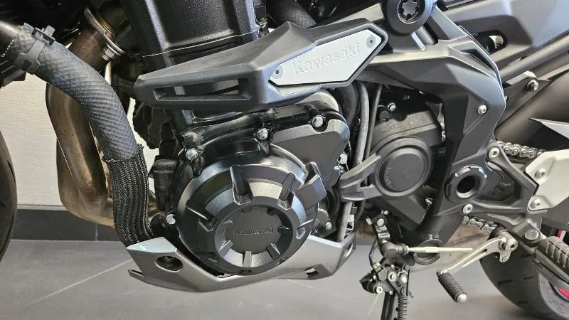 Z 900