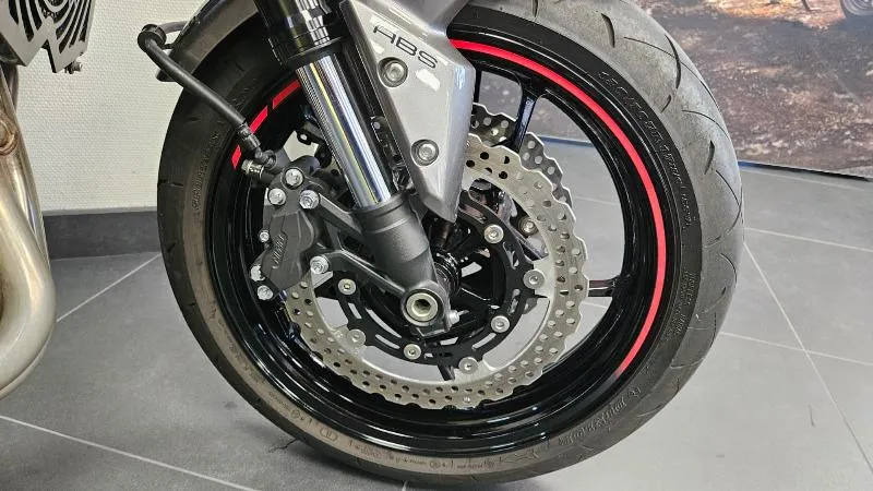 Z 900