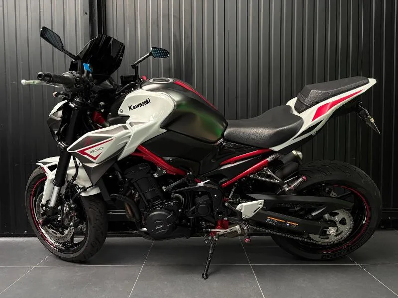 Z 900