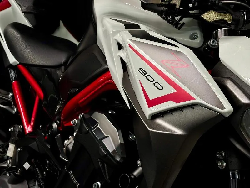 Z 900