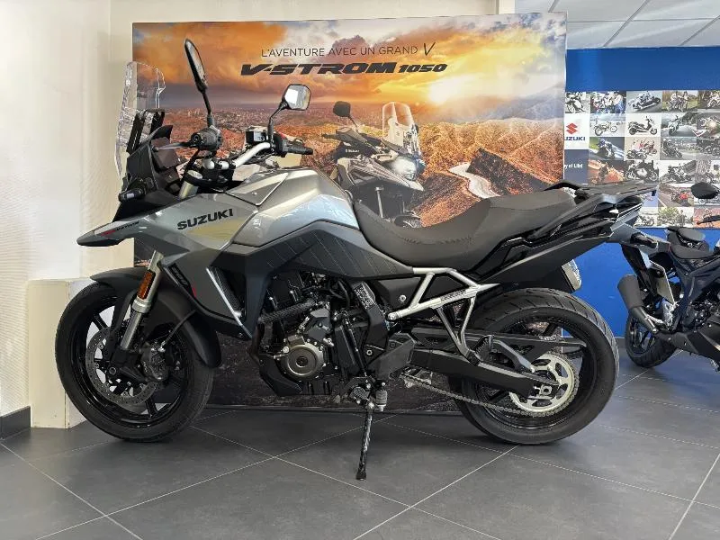 VSTROM 800SE