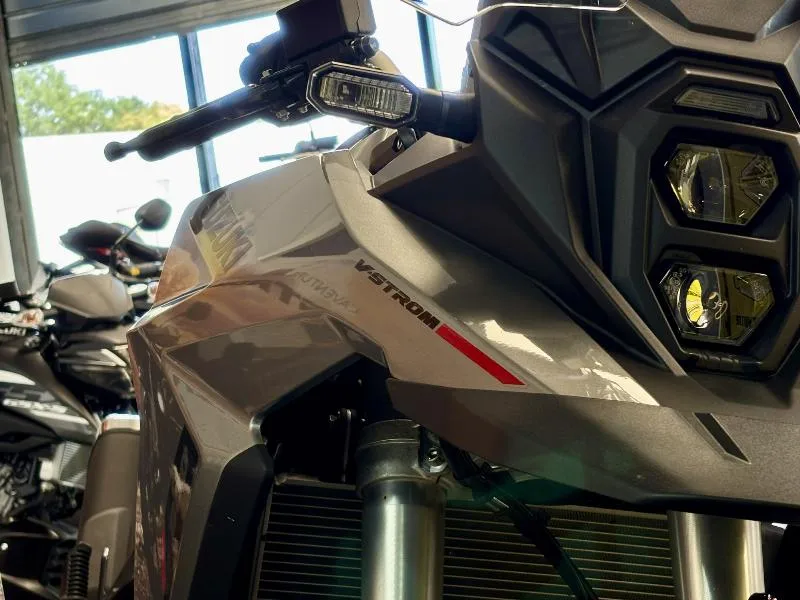 VSTROM 800SE