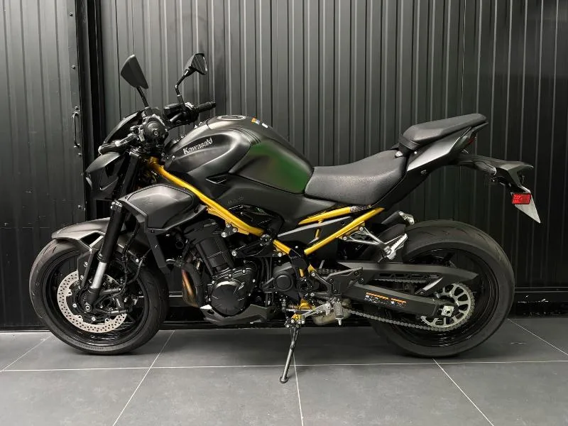 Z 900