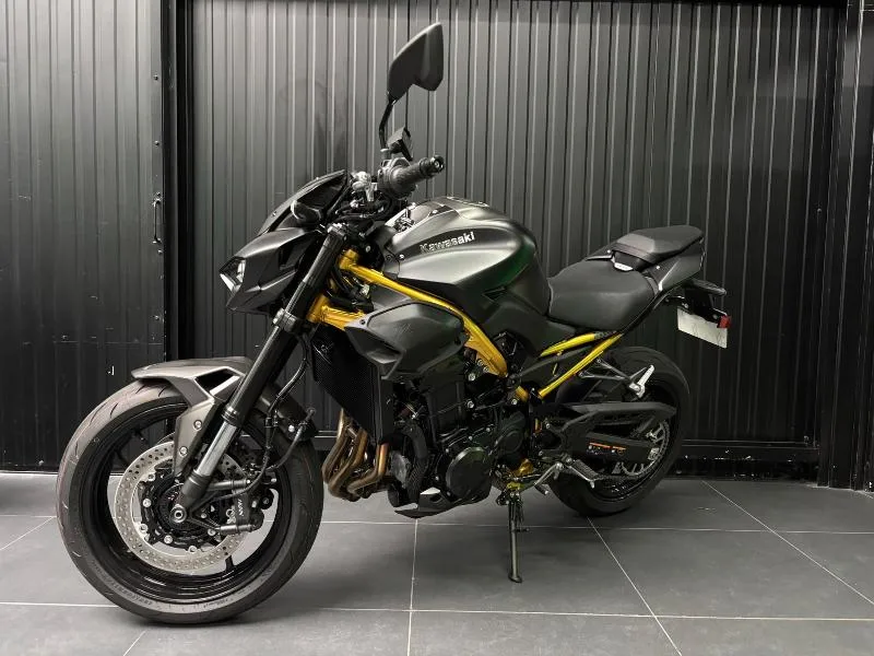 Z 900