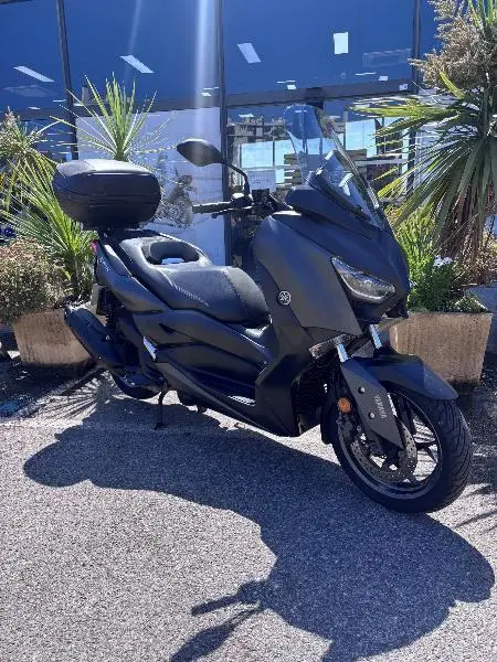 XMAX 125 TECH MAX
