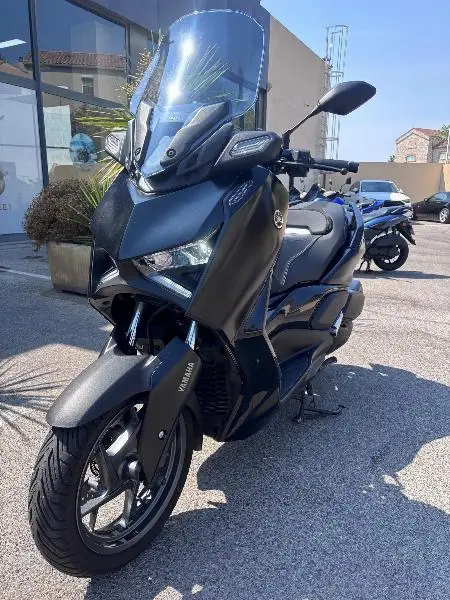 XMAX 300 Tech Max