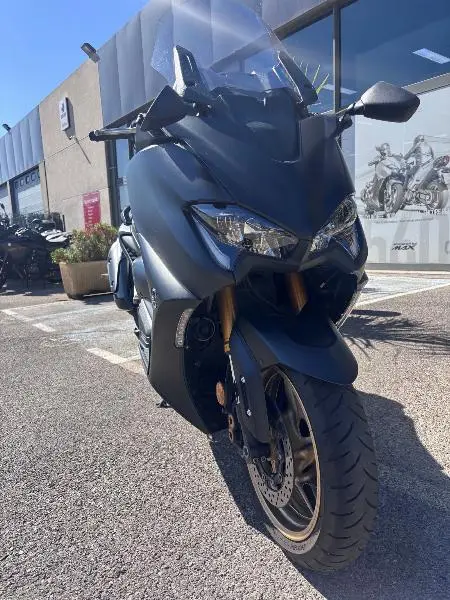 XP TMAX 560 TECH MAX