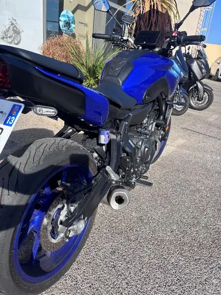 MT07