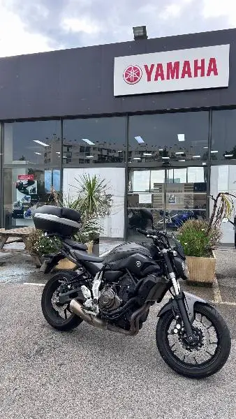 MT07
