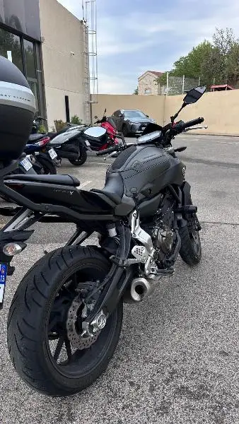 MT07