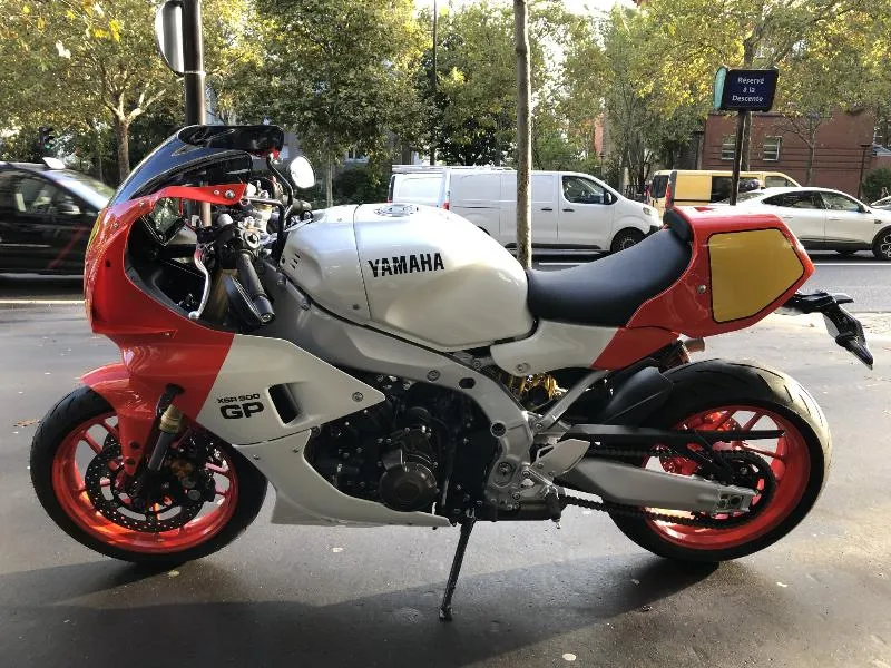 XSR 900 GP