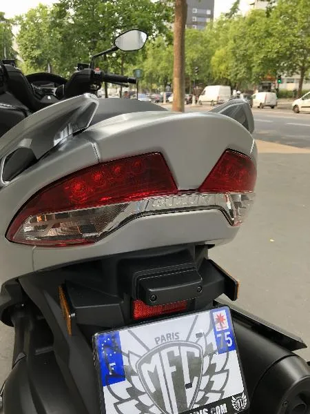 BURGMAN 400