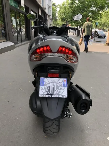 BURGMAN 400