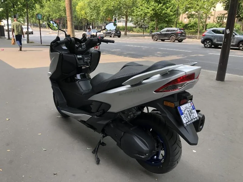 BURGMAN 400
