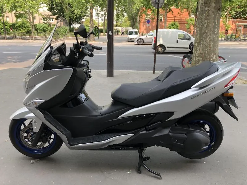 BURGMAN 400