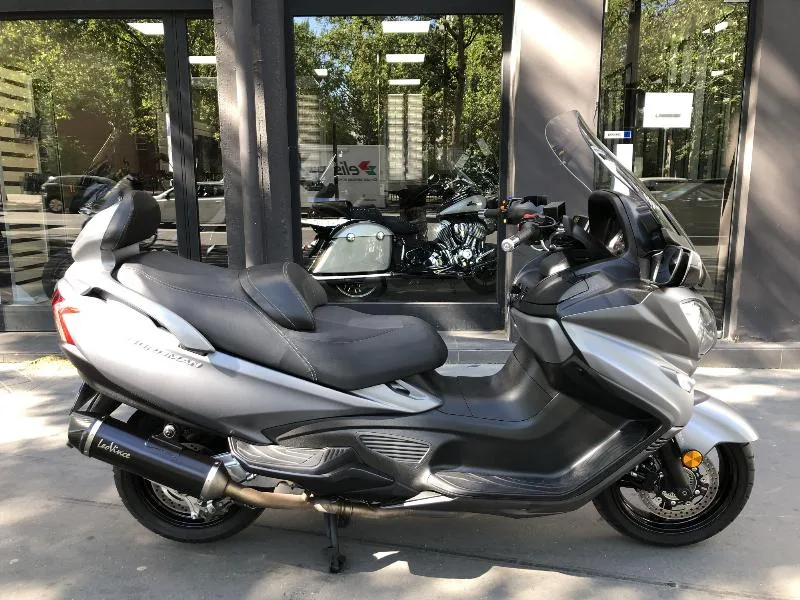 BURGMAN 650