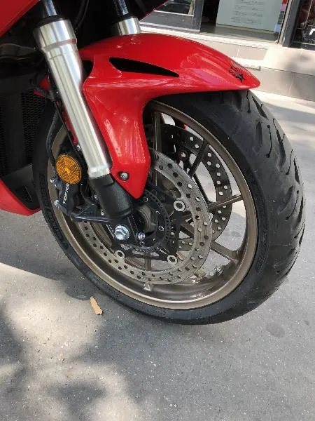 VFR 800 F