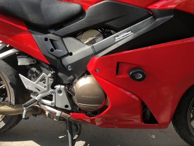 VFR 800 F