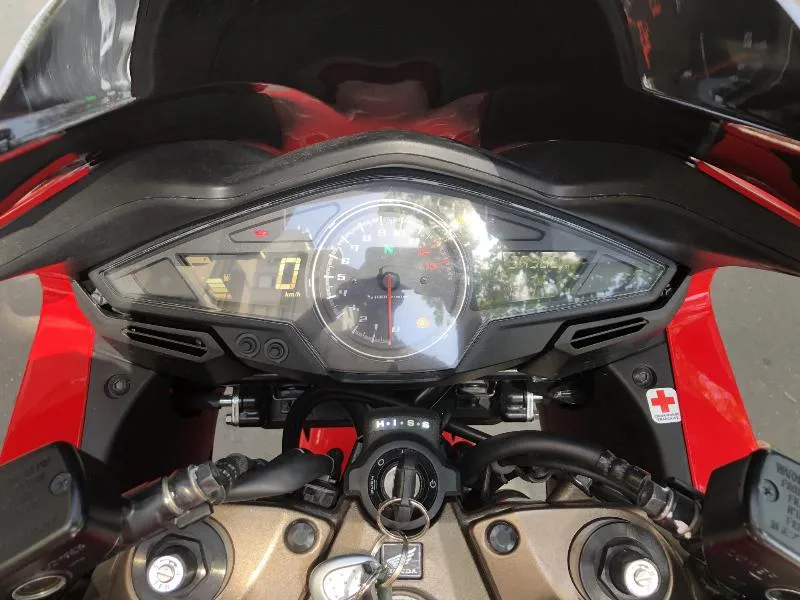 VFR 800 F