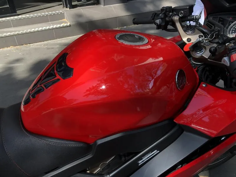 VFR 800 F